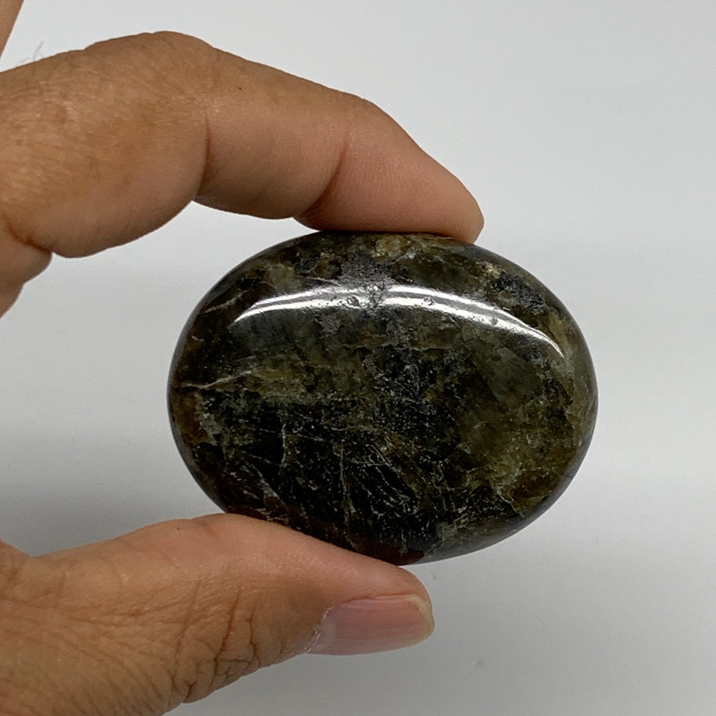 154.7g, 2"-2.1", 3pcs, Labradorite Palm-stone Polished Gemstone, B35547