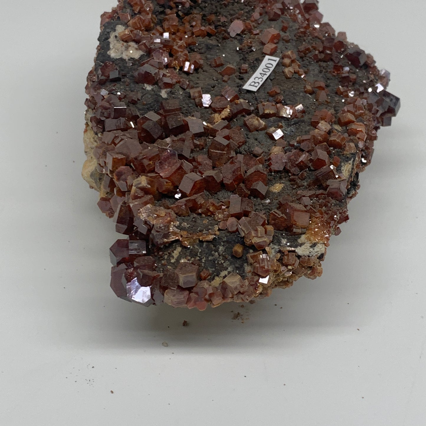 2.83 lbs, 6.5"x3.8"x2.1", Vanadinite Crystals Cluster Mineral Specimens, B34001