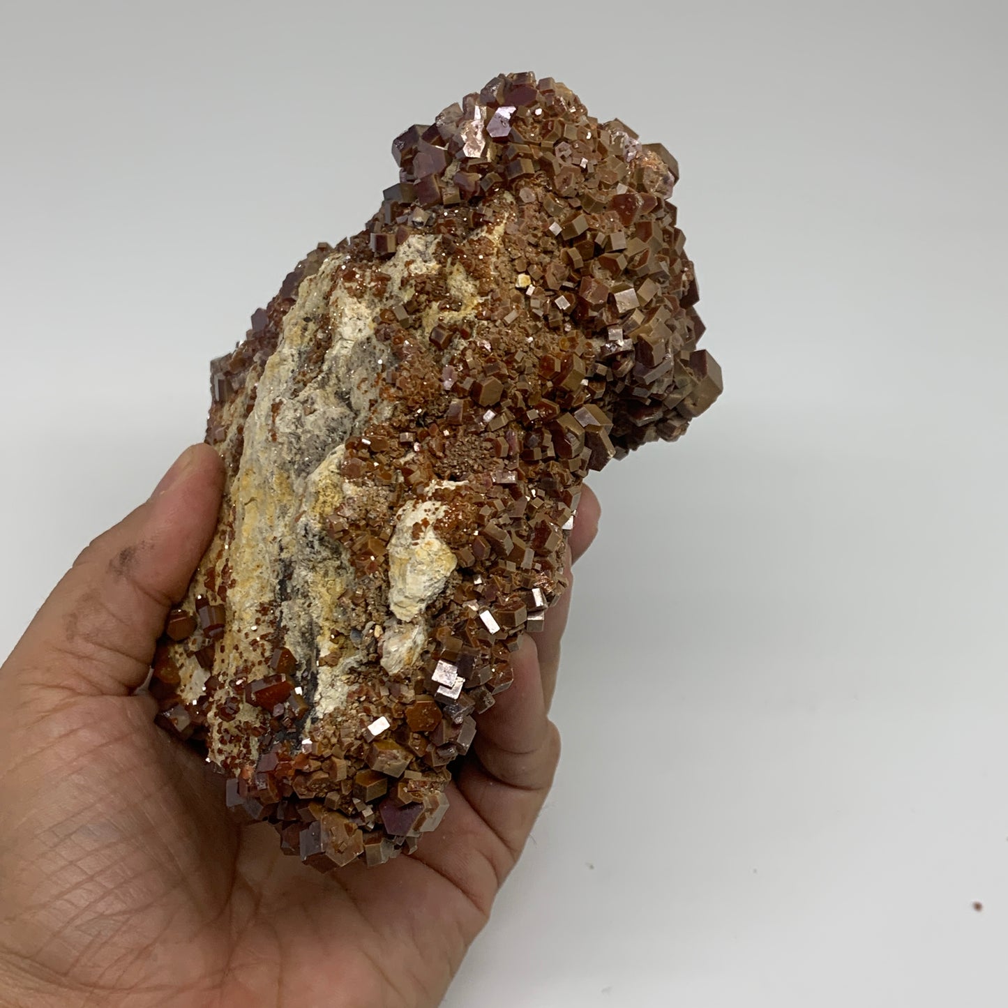 3.95 lbs, 5.6"x5.3"x2.4", Vanadinite Crystals Cluster Mineral Specimens, B34005