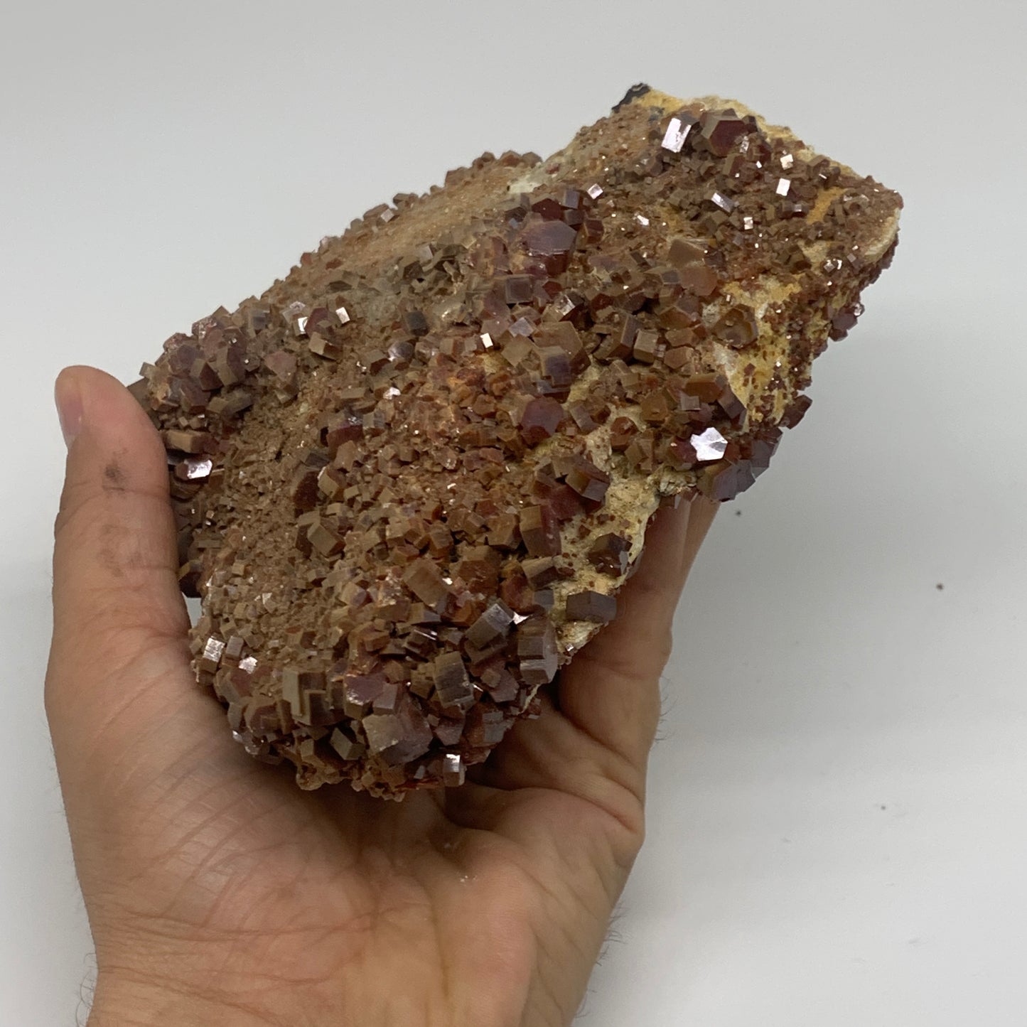 3.95 lbs, 5.6"x5.3"x2.4", Vanadinite Crystals Cluster Mineral Specimens, B34005
