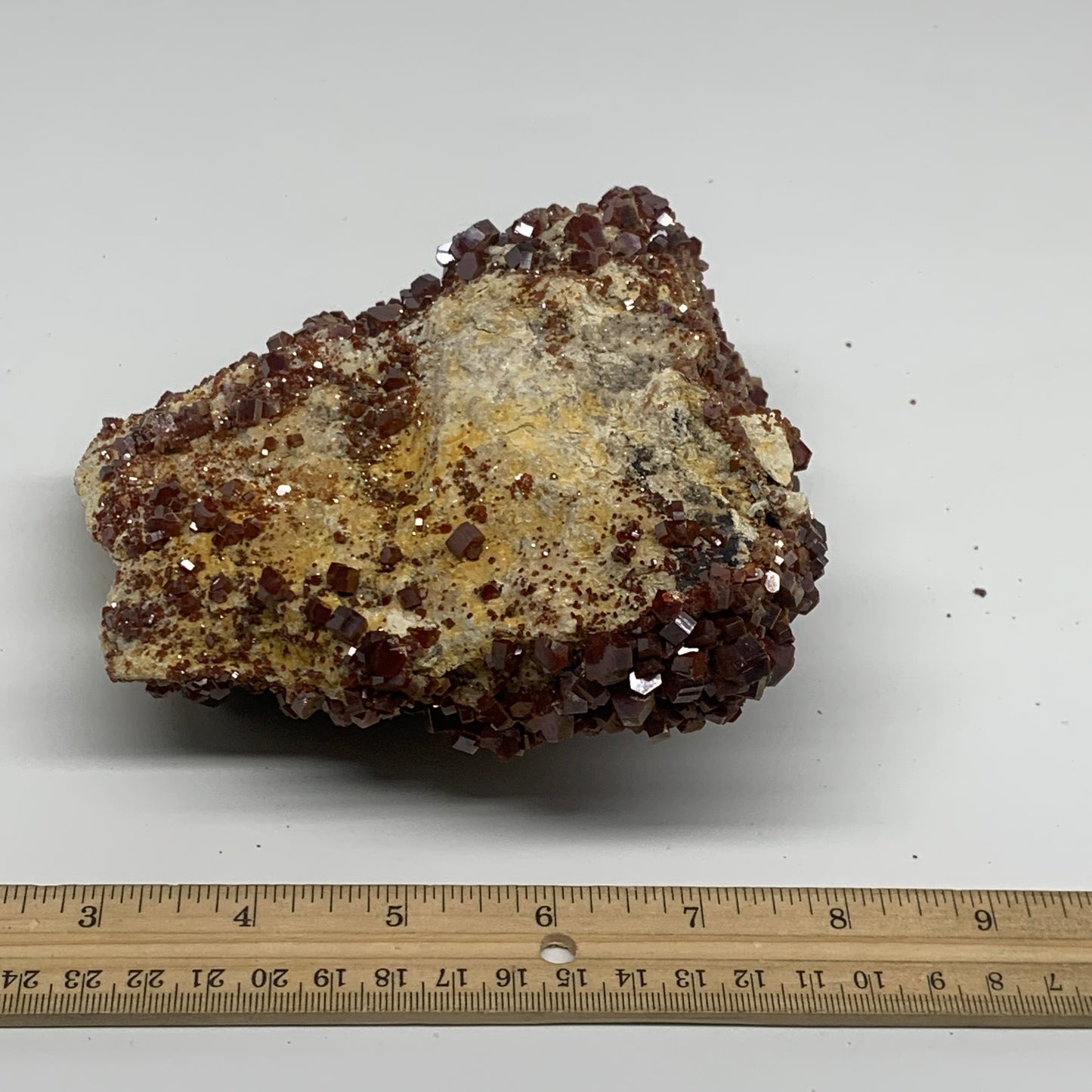 3.95 lbs, 5.6"x5.3"x2.4", Vanadinite Crystals Cluster Mineral Specimens, B34005