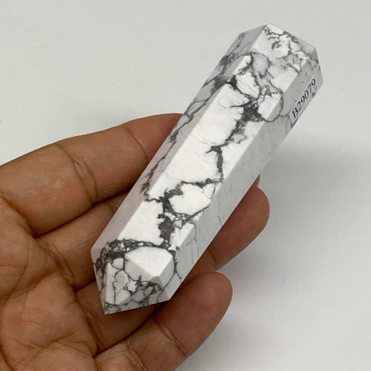 110.1g, 3.7"x0.9"x0.9", Natural Howlite Point Tower Obelisk Crystal, B29079