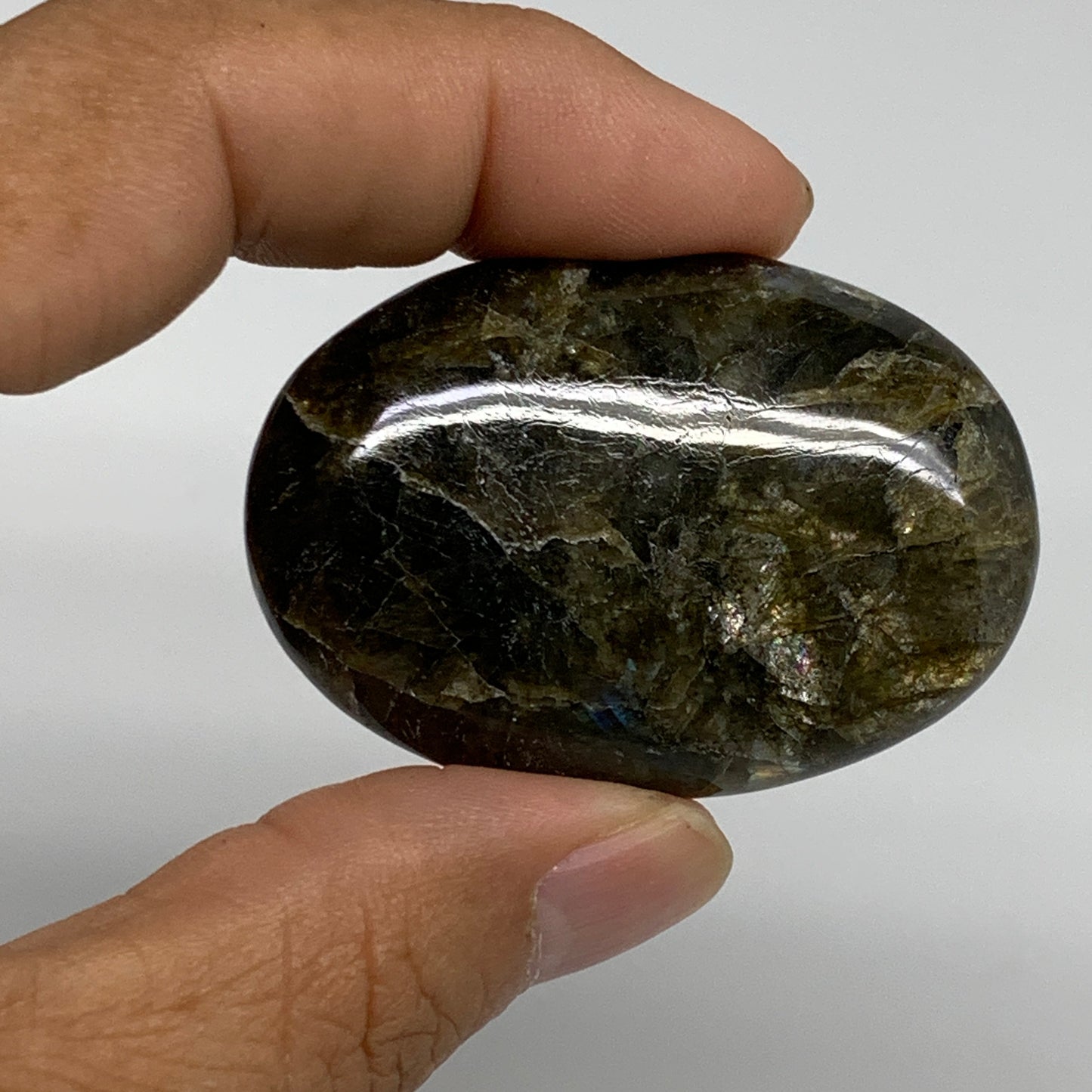 159.9g, 1.8"-2", 4pcs, Labradorite Palm-stone Polished Gemstone, B35551