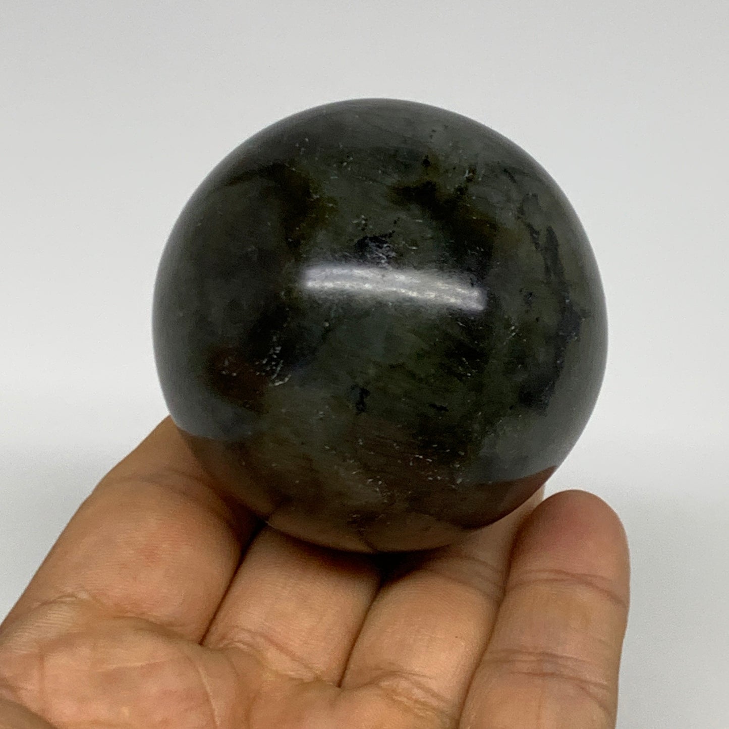 221.4g, 2.1"(53mm), Labradorite Sphere Gemstone,Crystal @Madagascar, B29861
