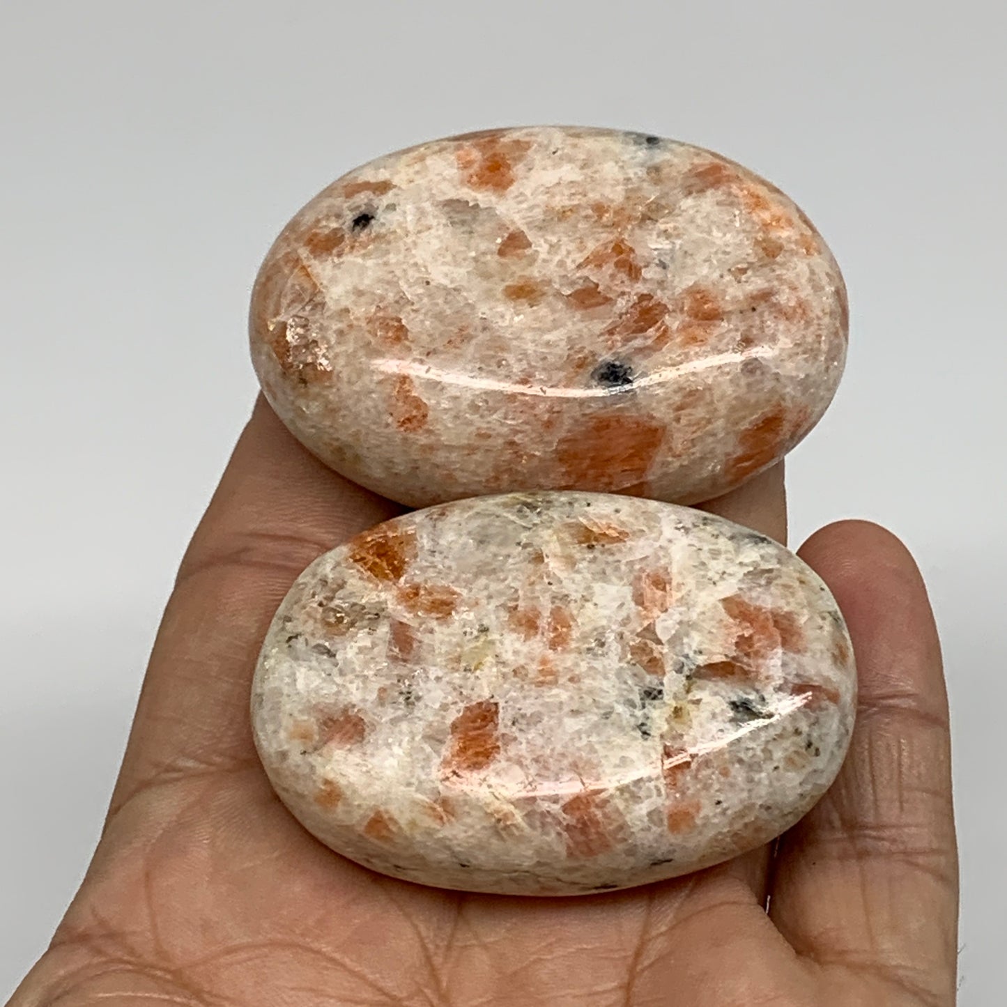129.9g, 2"-2.1", 2pcs, Natural Sunstone Palm-Stone Polished from India, B34796