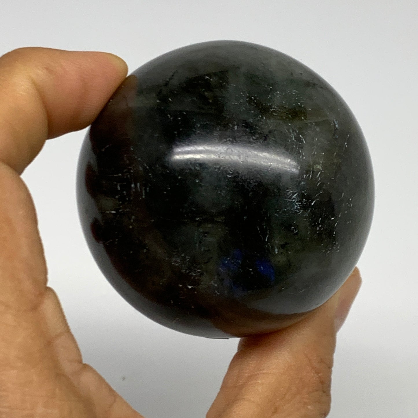 221.4g, 2.1"(53mm), Labradorite Sphere Gemstone,Crystal @Madagascar, B29861