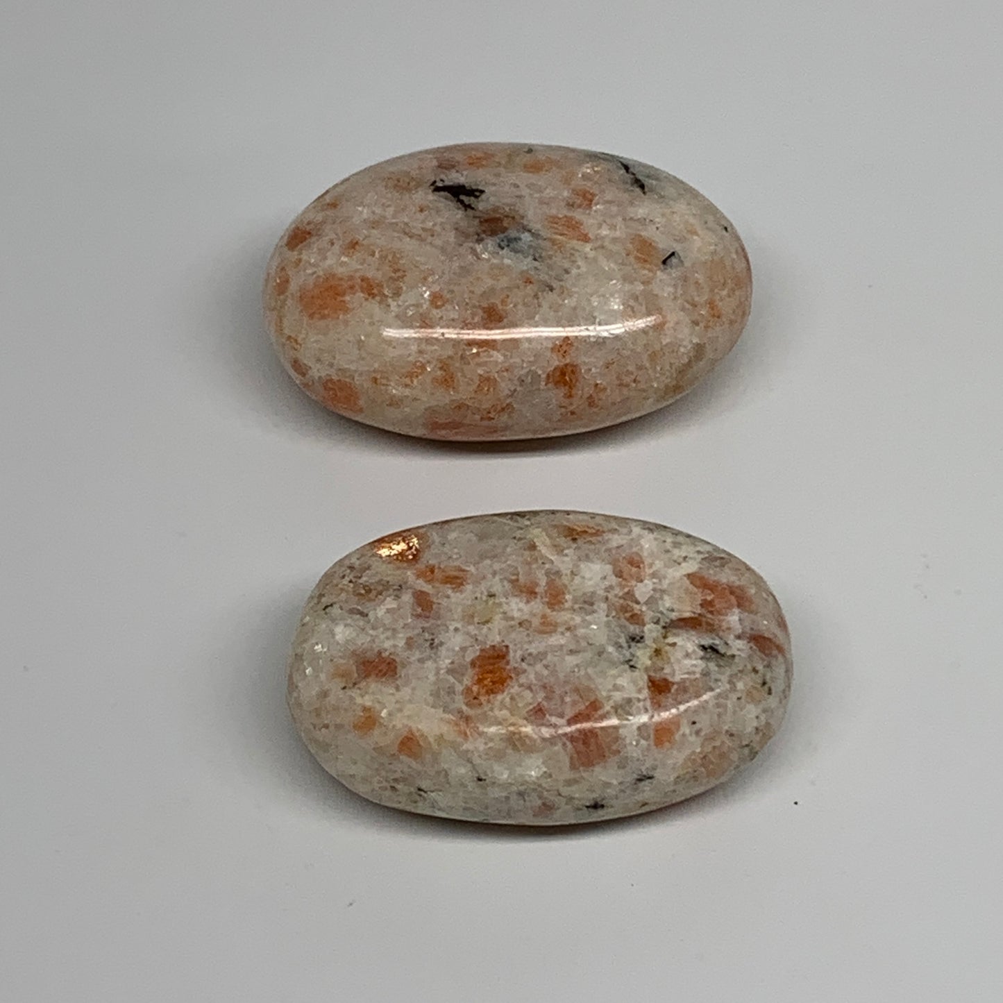 129.9g, 2"-2.1", 2pcs, Natural Sunstone Palm-Stone Polished from India, B34796