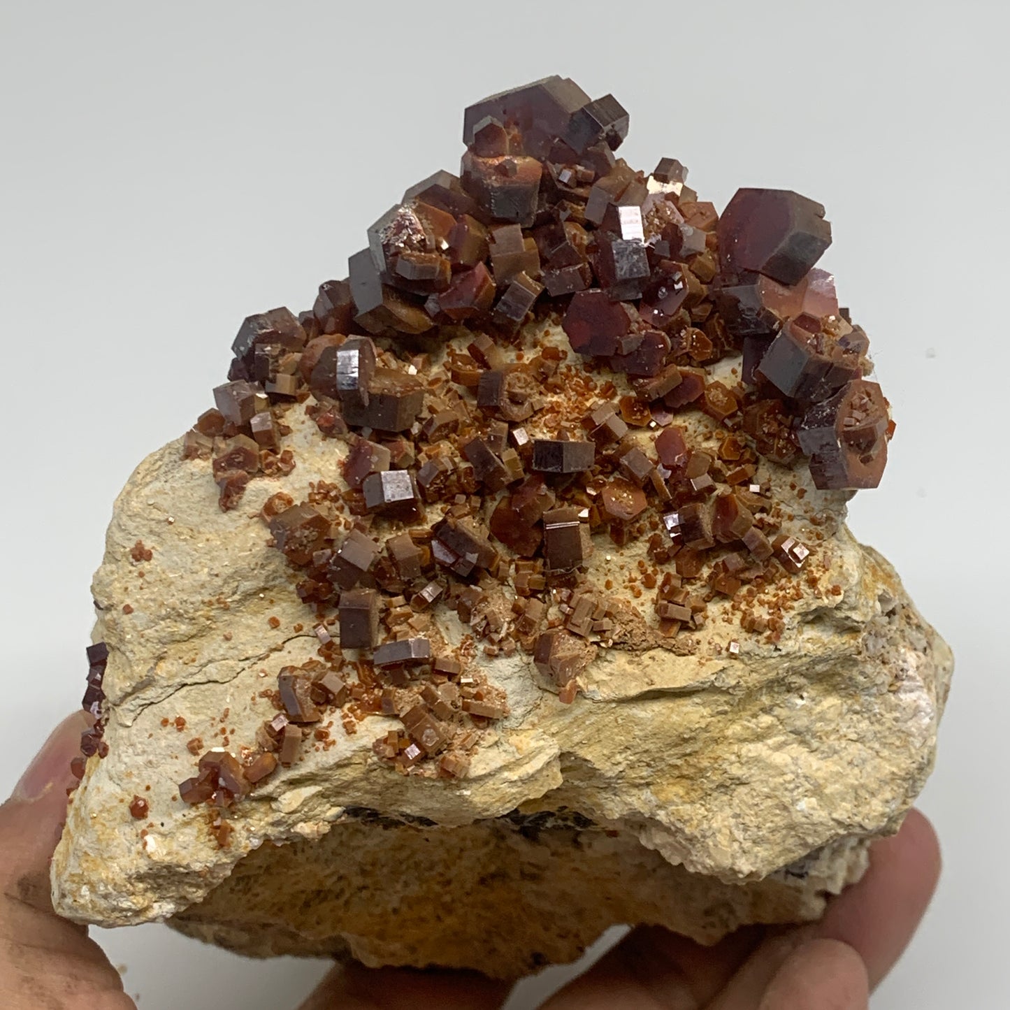 4.19 lbs, 4.6"x4.1"x2.9", Vanadinite Crystals Cluster Mineral Specimens, B34009