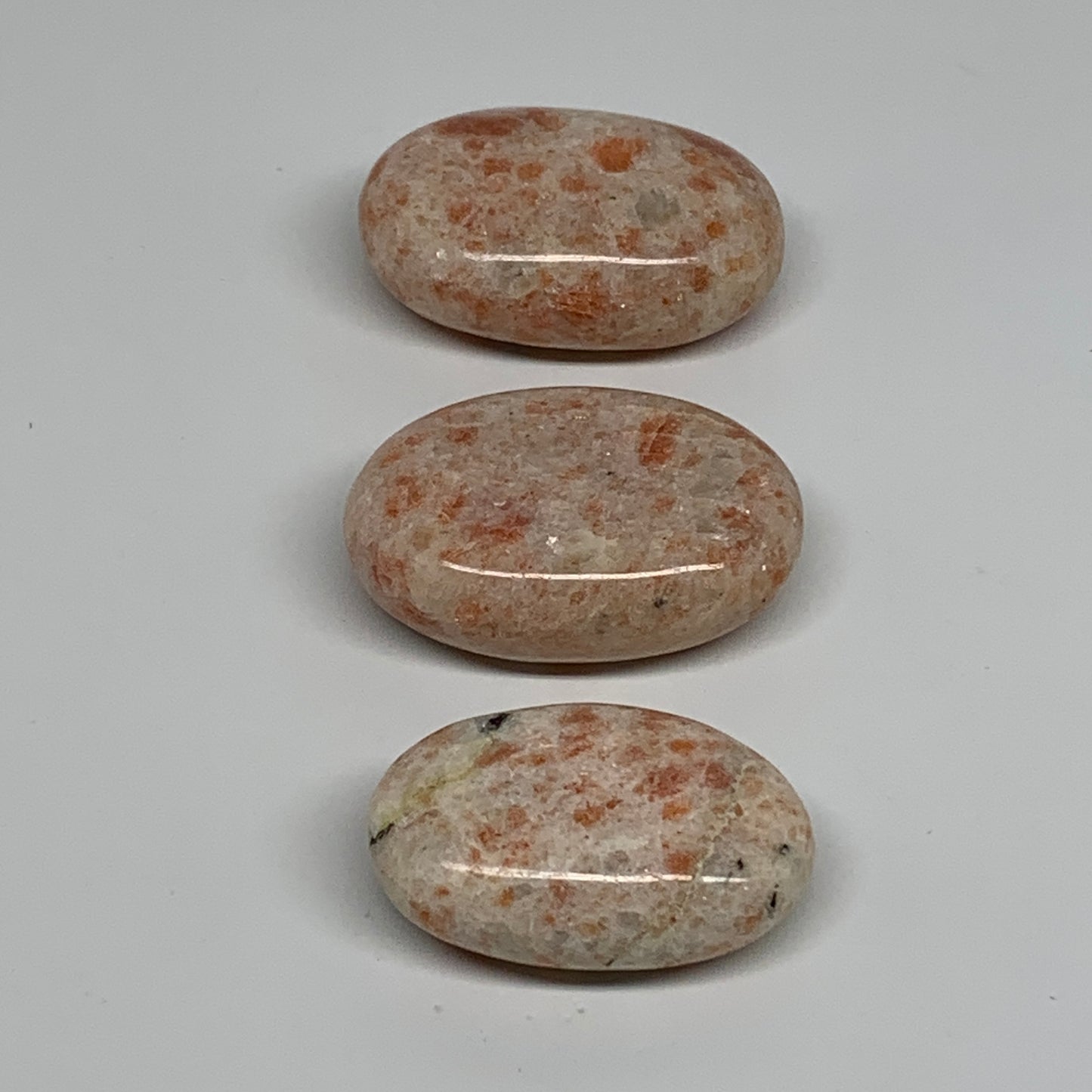 176.9g, 1.9"-2.2", 3pcs, Natural Sunstone Palm-Stone Polished from India, B34797