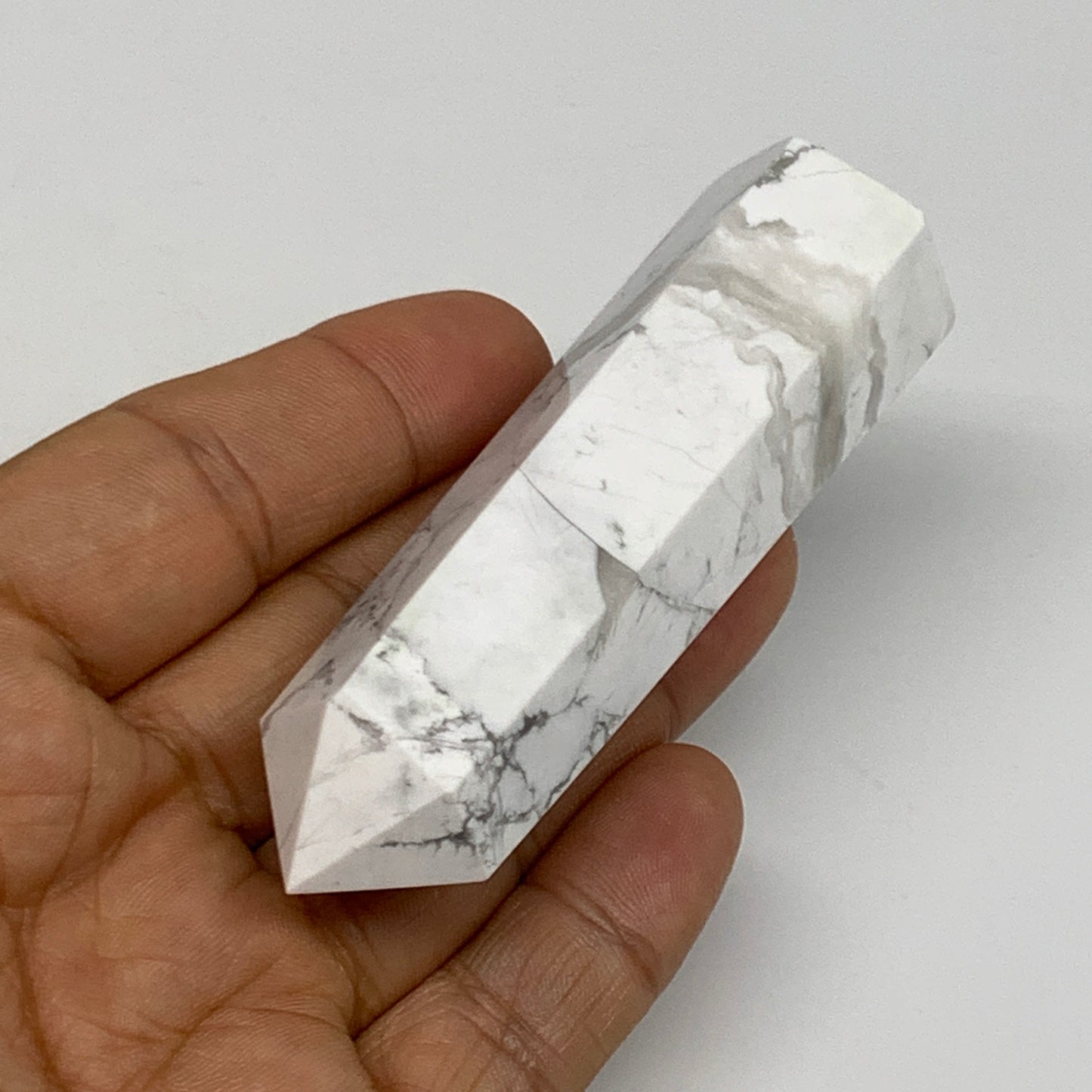 82.1g, 3.3"x0.9"x0.8", Natural Howlite Point Tower Obelisk Crystal, B29085