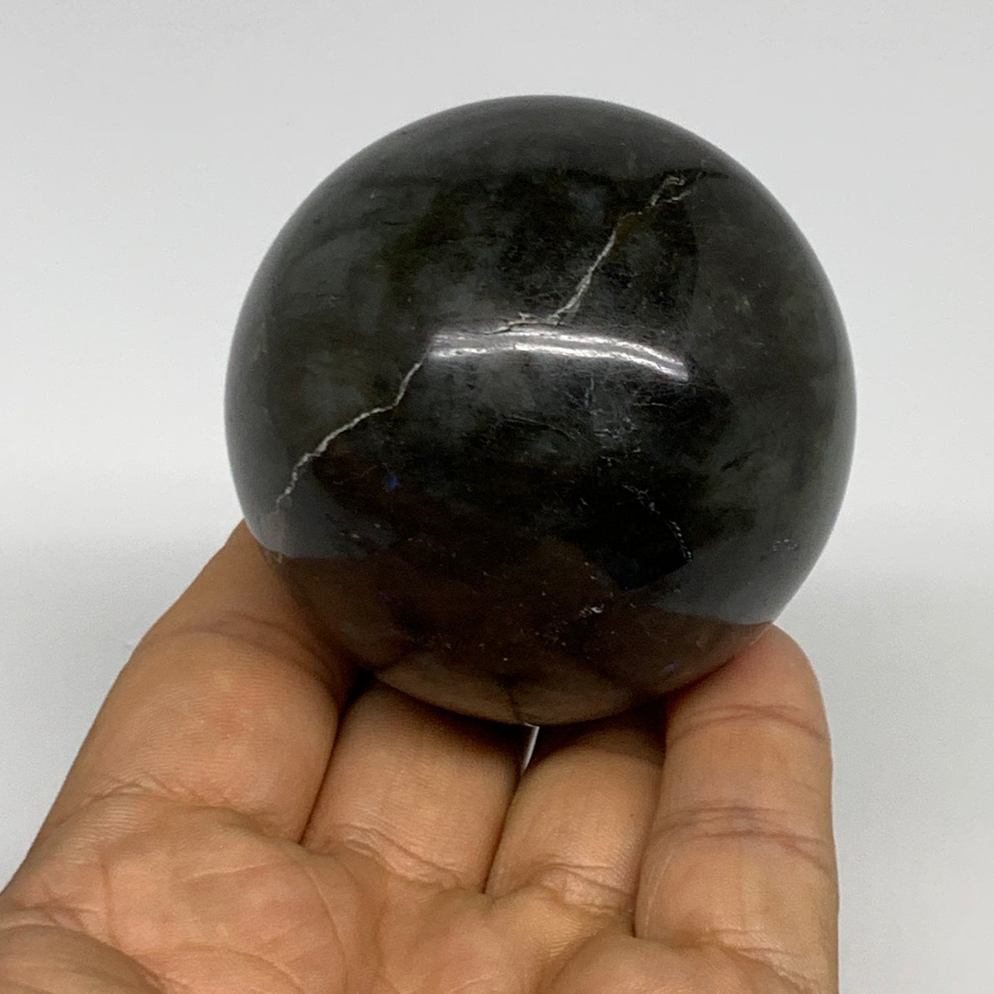 261.9g, 2.3"(57mm), Labradorite Sphere Gemstone,Crystal @Madagascar, B29864