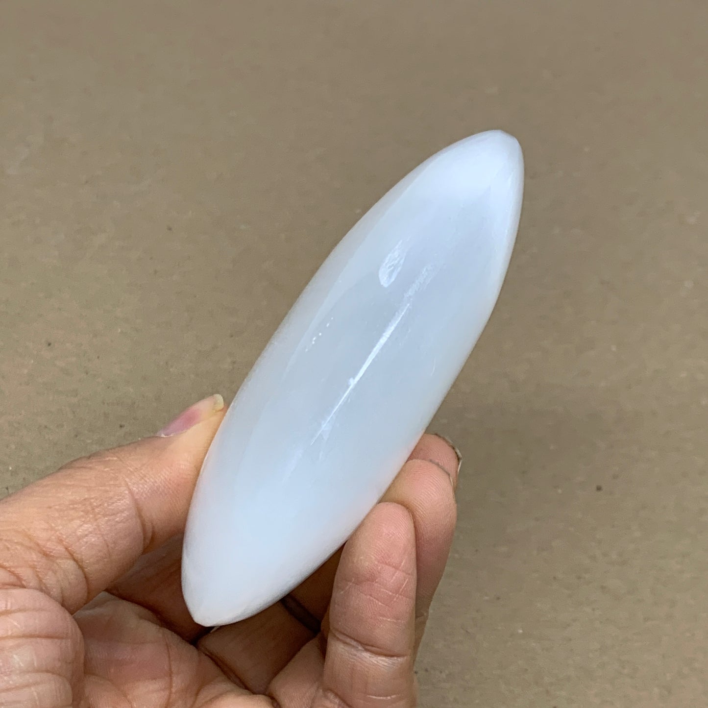 0.55 lbs, 3.9"x2.7"x1.2", White Selenite Palmstone Crystal Pillow Reiki, B36107