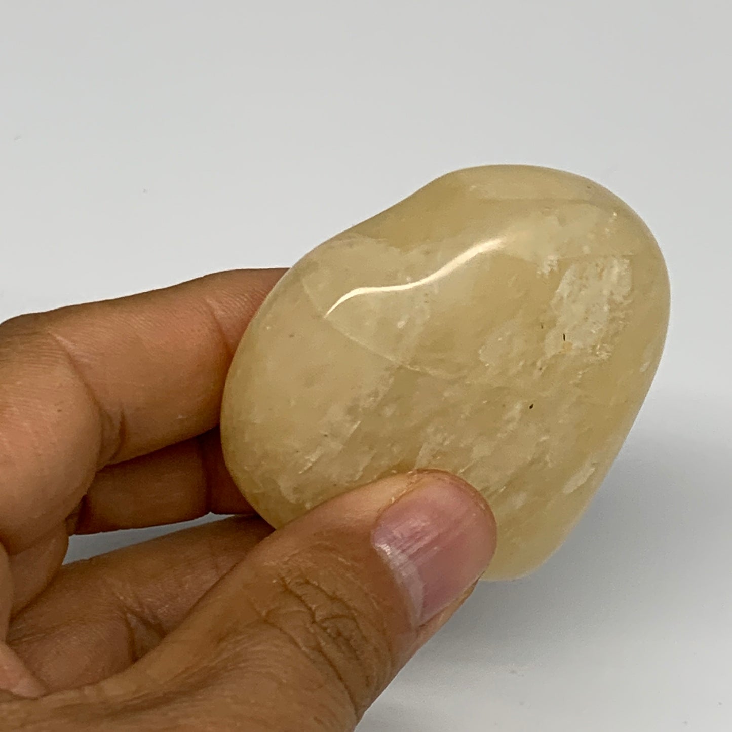 95.4g,2.1"x2.2"x0.9" Natural Yellow Aventurine Heart Crystal Stone @India, B2833