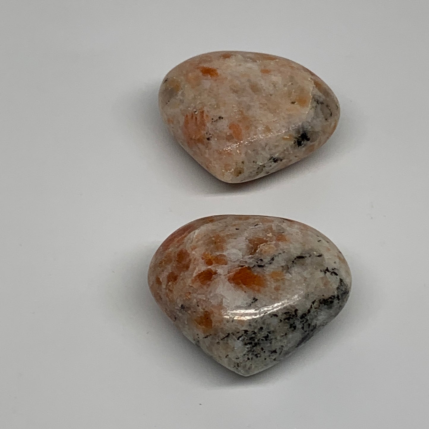 149.9g,1.7"-1.8", 2pcs, Sunstone Heart Polished Healing Crystal, B34801
