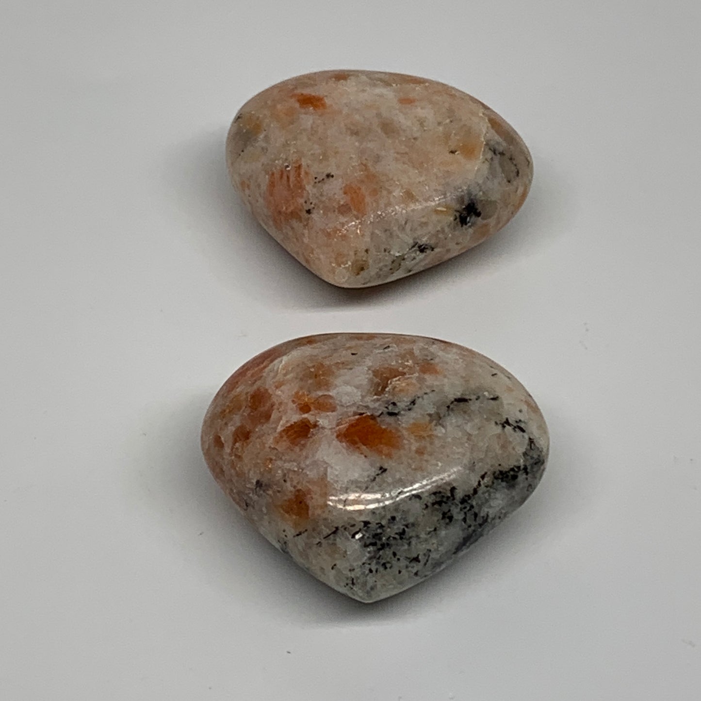 149.9g,1.7"-1.8", 2pcs, Sunstone Heart Polished Healing Crystal, B34801