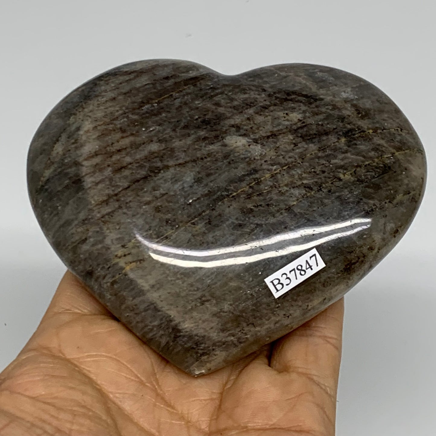 0.80 lbs, 3.5"x3.9"x1.3", Black Moonstone Heart Polished Crystal Decor, B37847