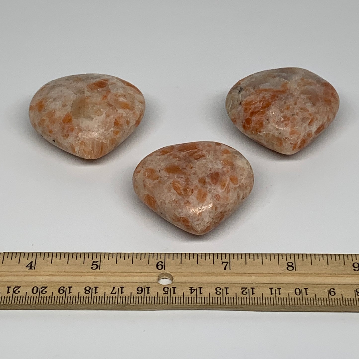 216.9g,1.8"-1.8", 3pcs, Sunstone Heart Polished Healing Crystal, B34804