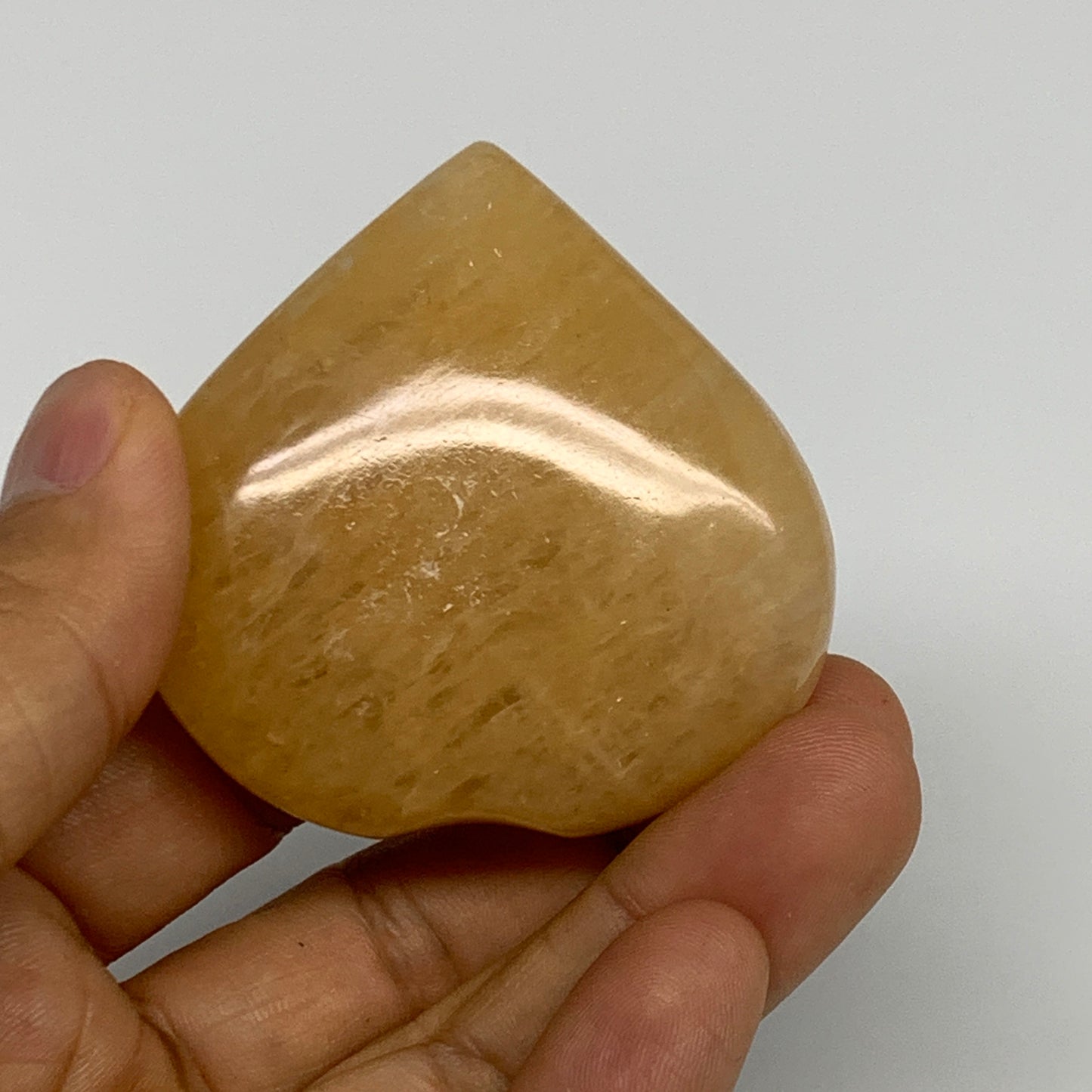 88.7g,2.1"x2.1"x0.8" Natural Yellow Aventurine Heart Crystal Stone @India, B2834