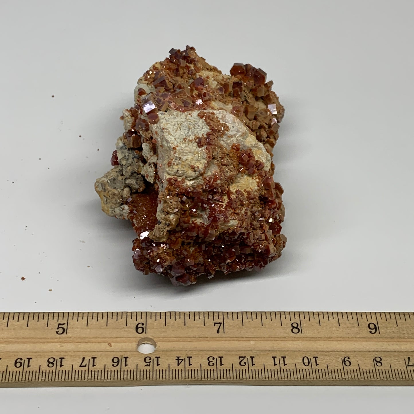 0.92 lbs, 3.9"x2.7"x2.1", Vanadinite Crystals Cluster Mineral Specimens, B34016