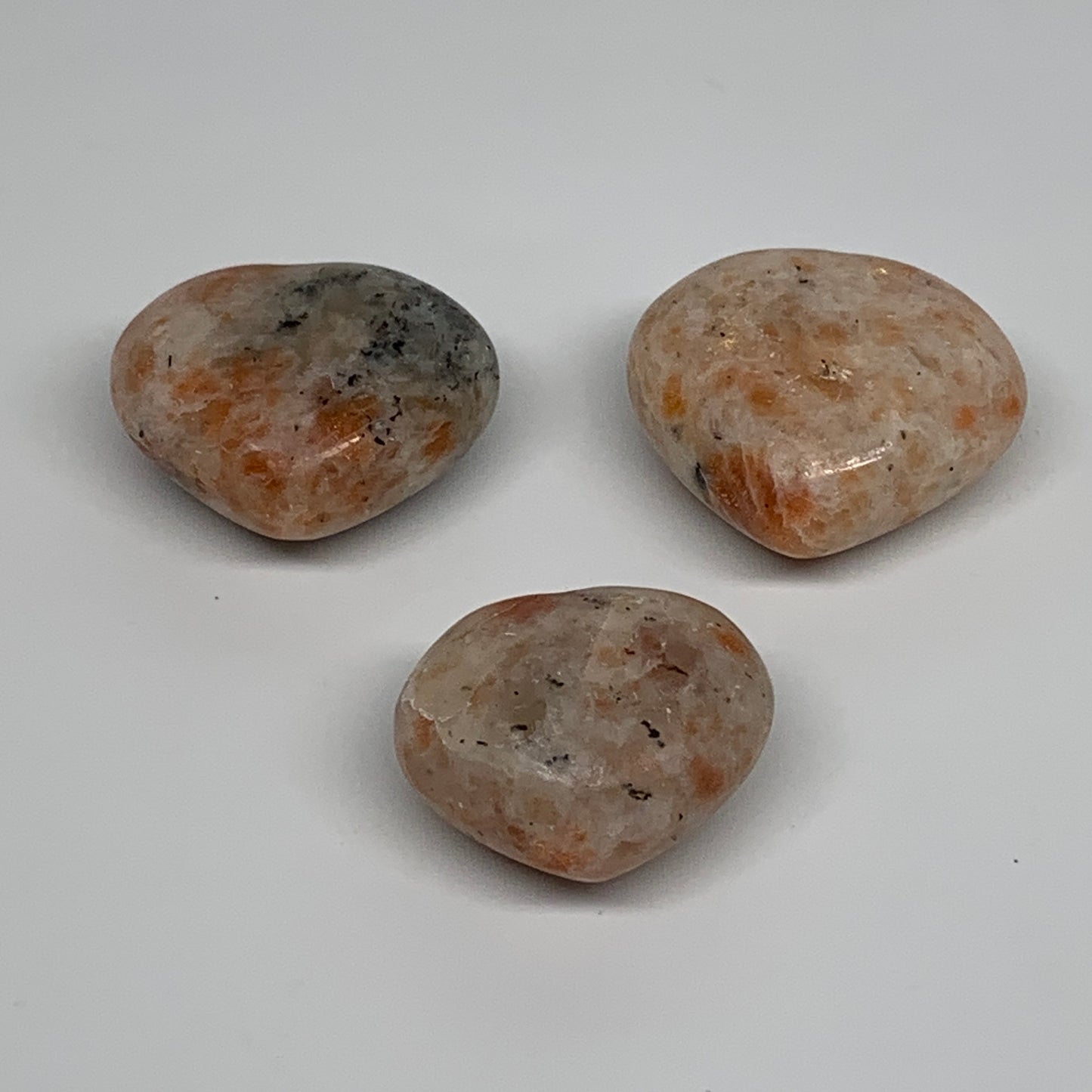 173.2g,1.4"-1.8", 3pcs, Sunstone Heart Polished Healing Crystal, B34806