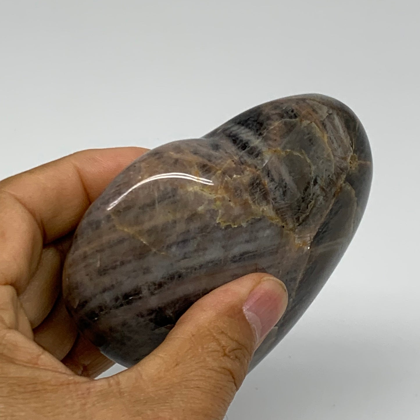 0.68 lbs, 3.3"x3.7"x1.3", Black Moonstone Heart Polished Crystal Decor, B37851