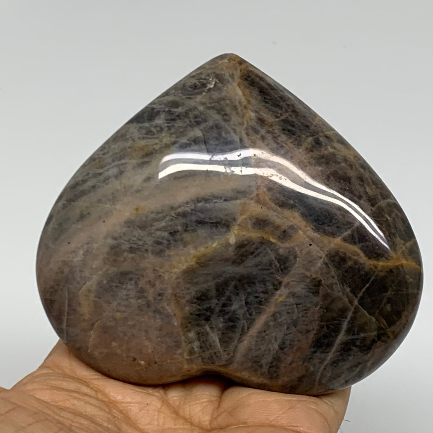 0.68 lbs, 3.3"x3.7"x1.3", Black Moonstone Heart Polished Crystal Decor, B37851