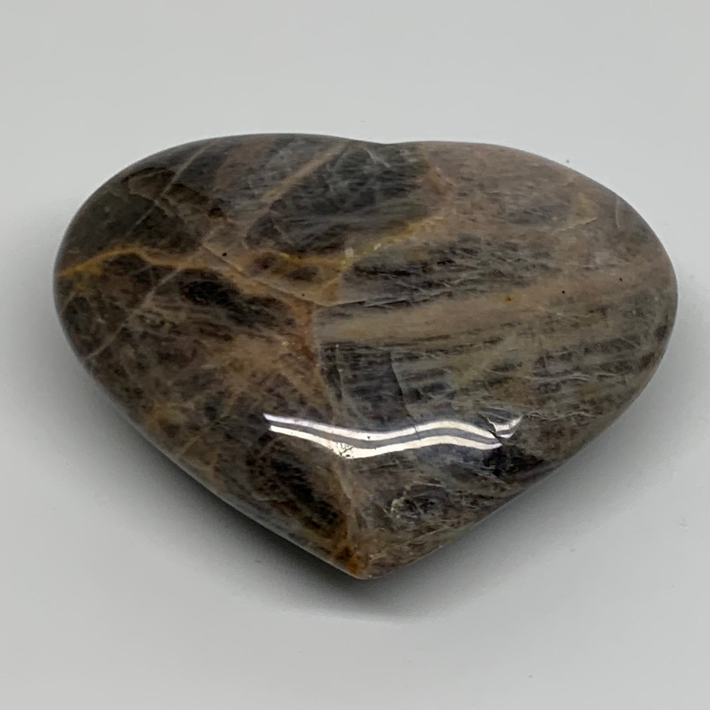 0.68 lbs, 3.3"x3.7"x1.3", Black Moonstone Heart Polished Crystal Decor, B37851