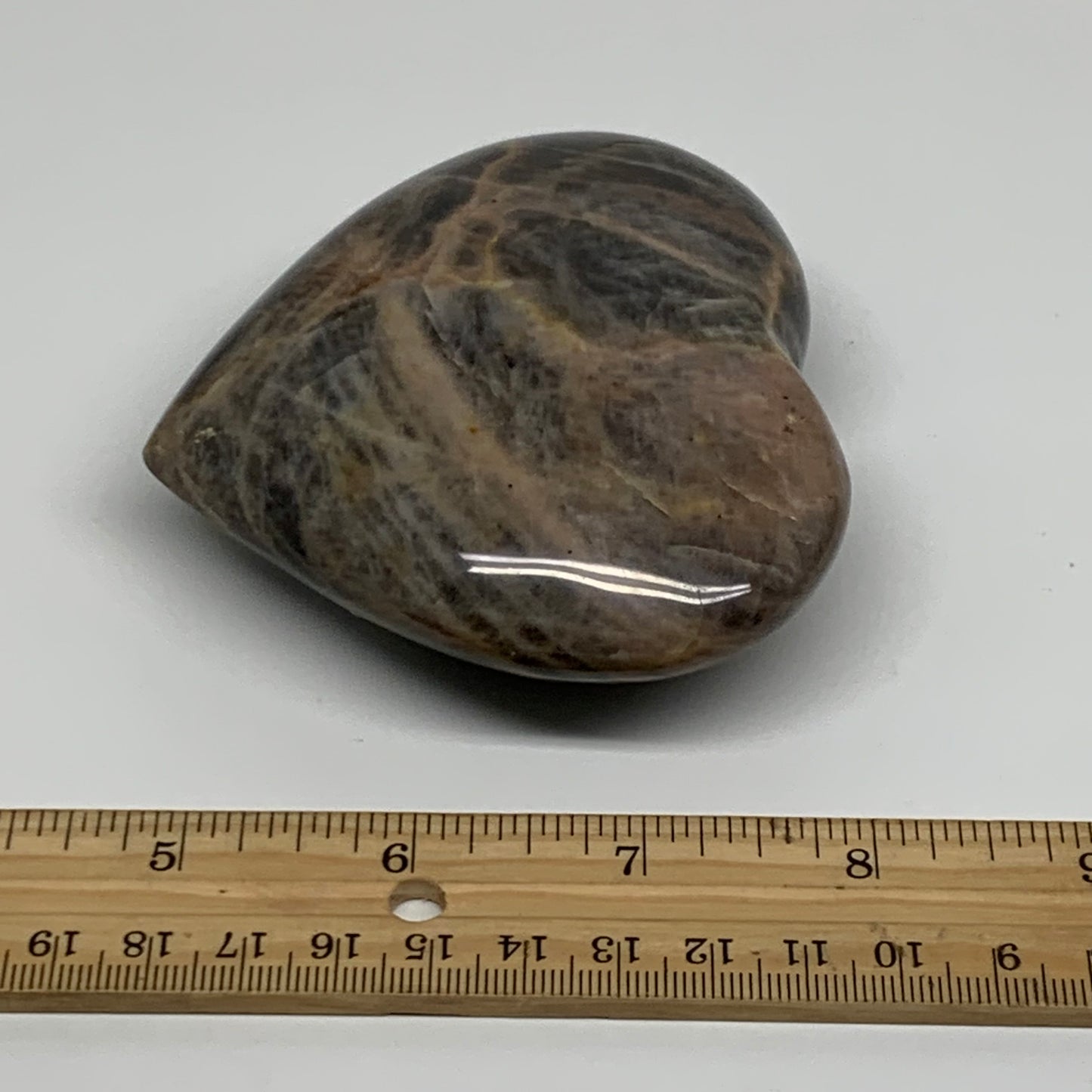 0.68 lbs, 3.3"x3.7"x1.3", Black Moonstone Heart Polished Crystal Decor, B37851