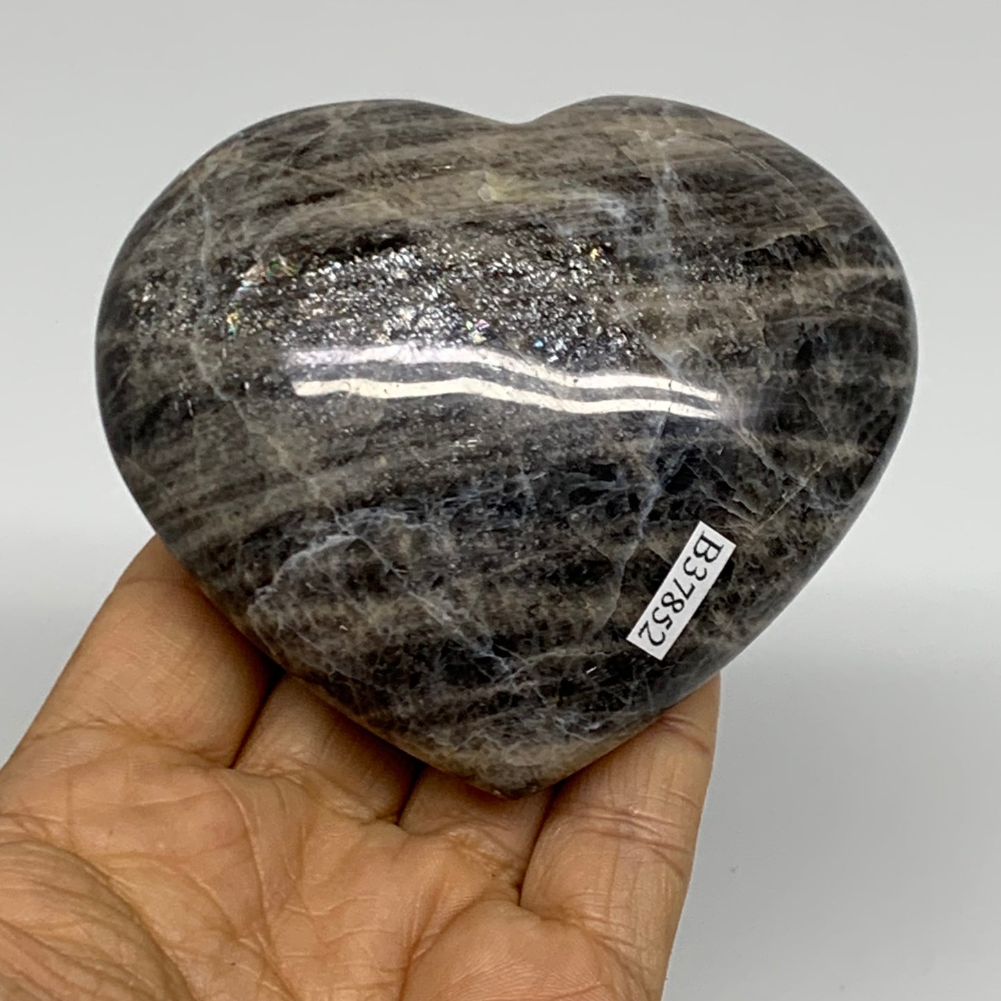 0.76 lbs, 3.2"x3.5"x1.6", Black Moonstone Heart Polished Crystal Decor, B37852