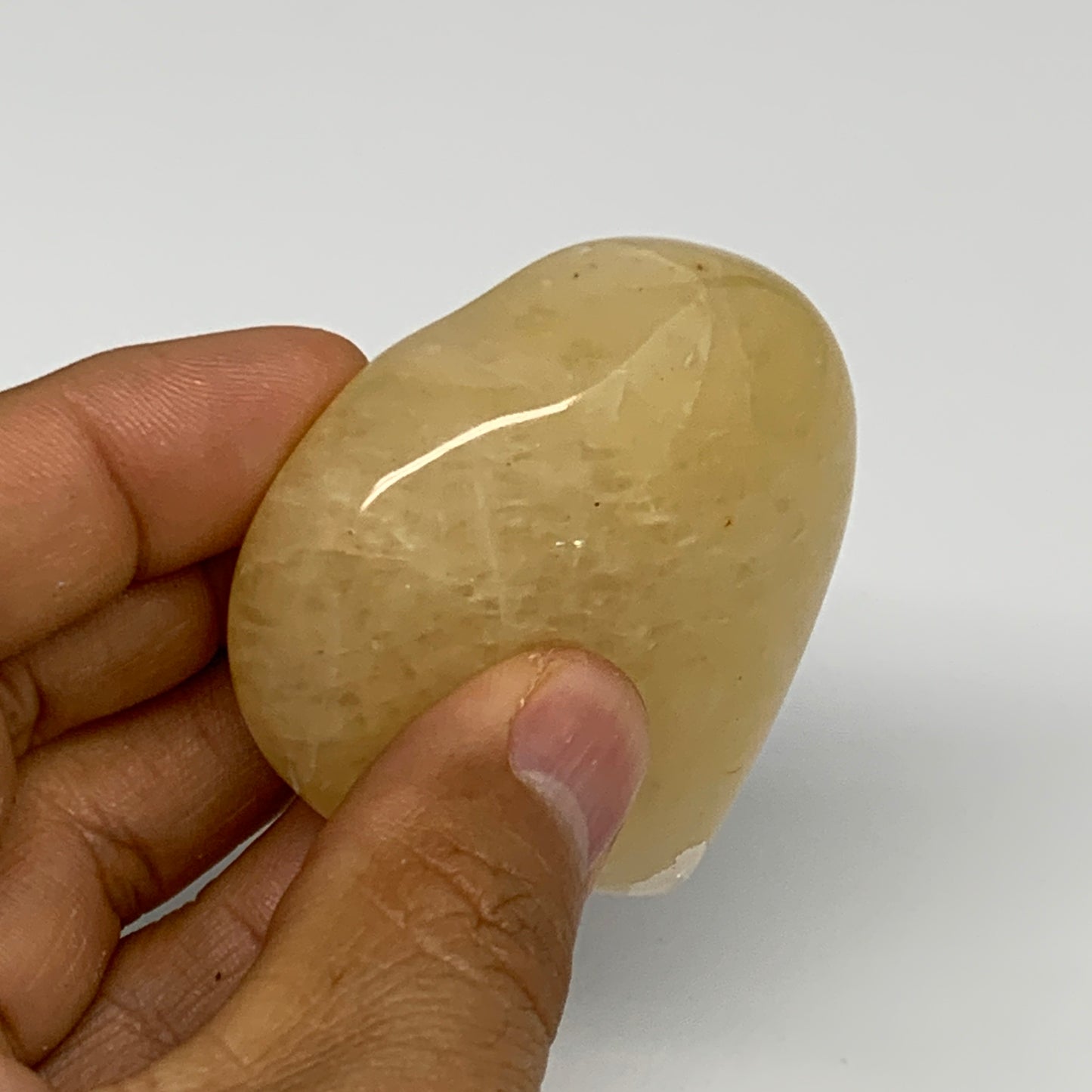 102.1g,2.2"x2.2"x0.8" Natural Yellow Aventurine Heart Crystal Stone @India, B283