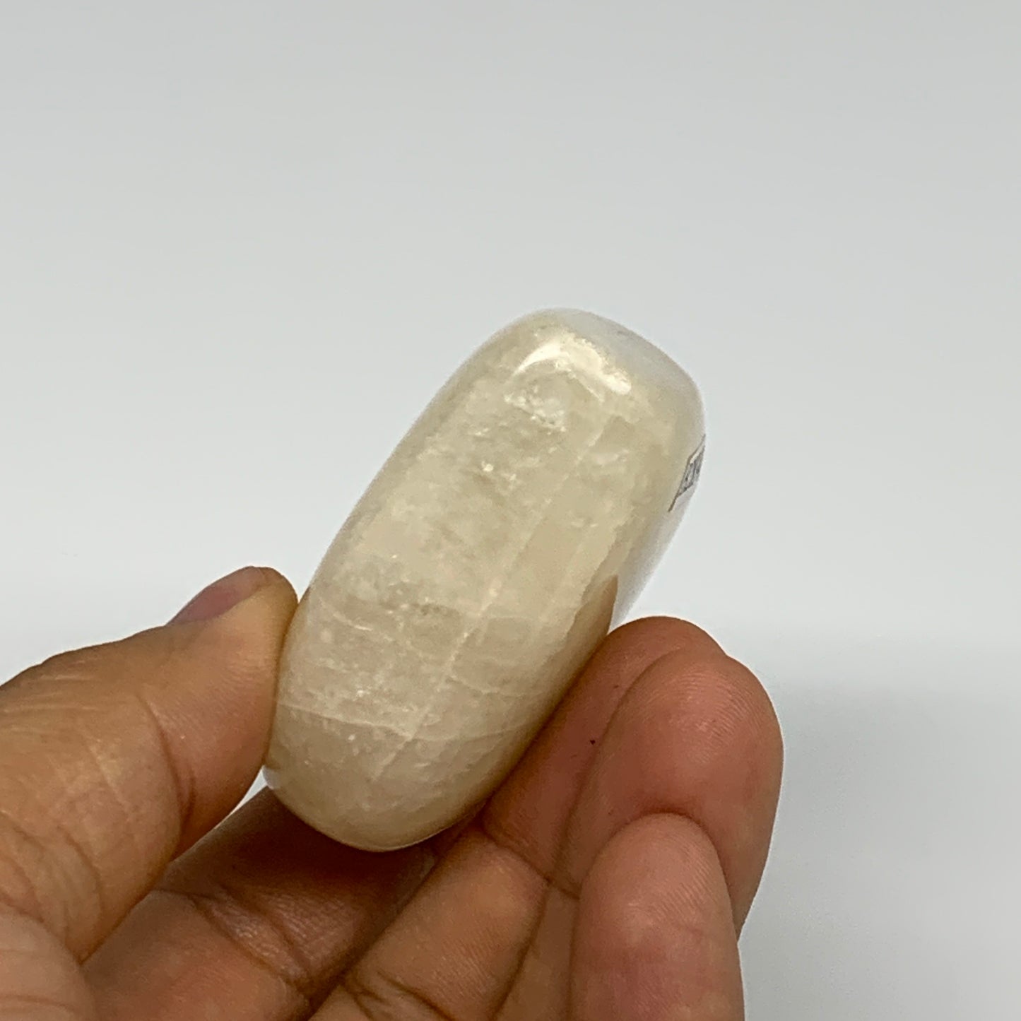 104g,2.2"x2.1"x0.9" Natural Yellow Aventurine Heart Crystal Stone @India, B28347