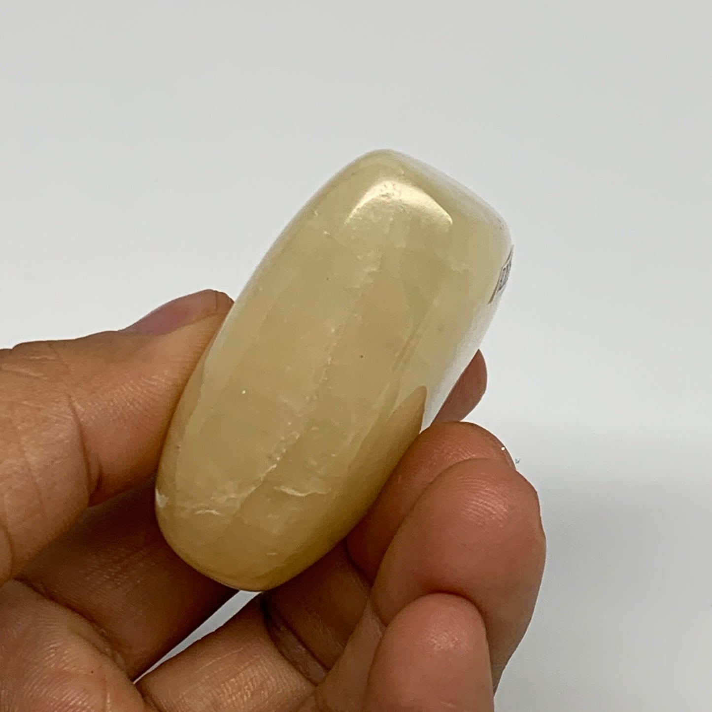 105.2g,2.2"x2.1"x0.9" Natural Yellow Aventurine Heart Crystal Stone @India, B283