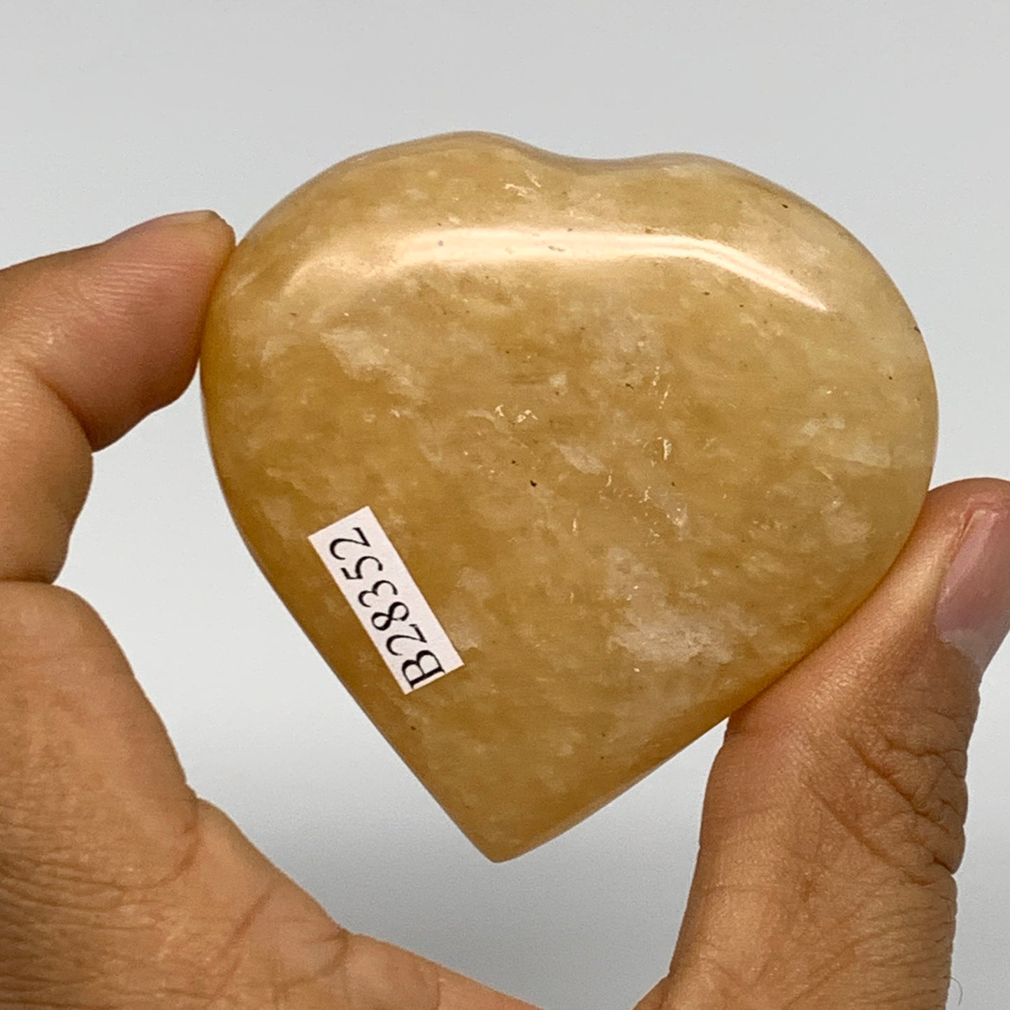 108.3g,2.2"x2.2"x0.9" Natural Yellow Aventurine Heart Crystal Stone @India, B283