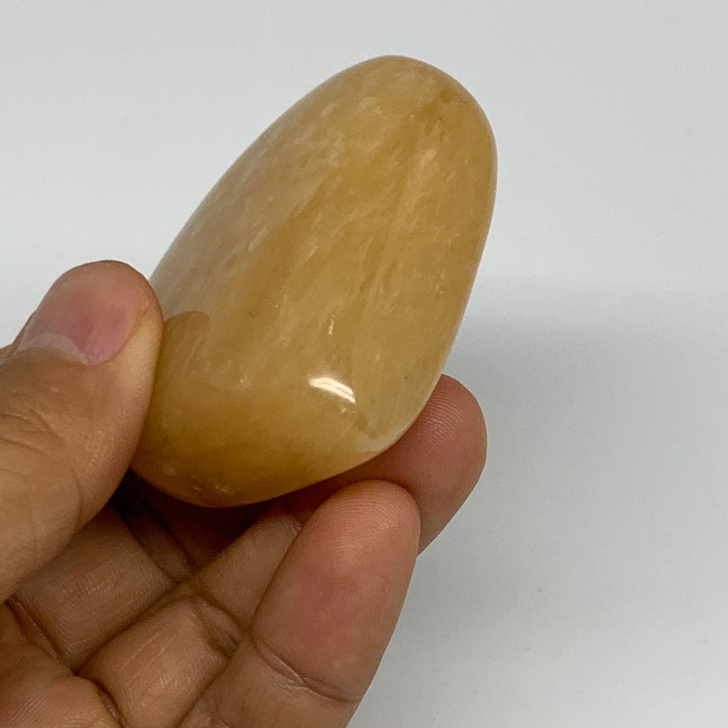 108.3g,2.2"x2.2"x0.9" Natural Yellow Aventurine Heart Crystal Stone @India, B283