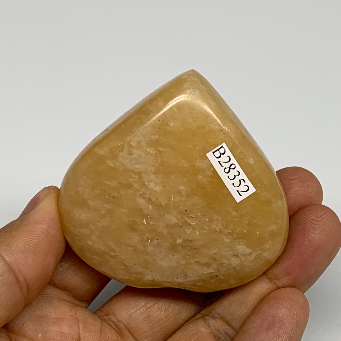 108.3g,2.2"x2.2"x0.9" Natural Yellow Aventurine Heart Crystal Stone @India, B283