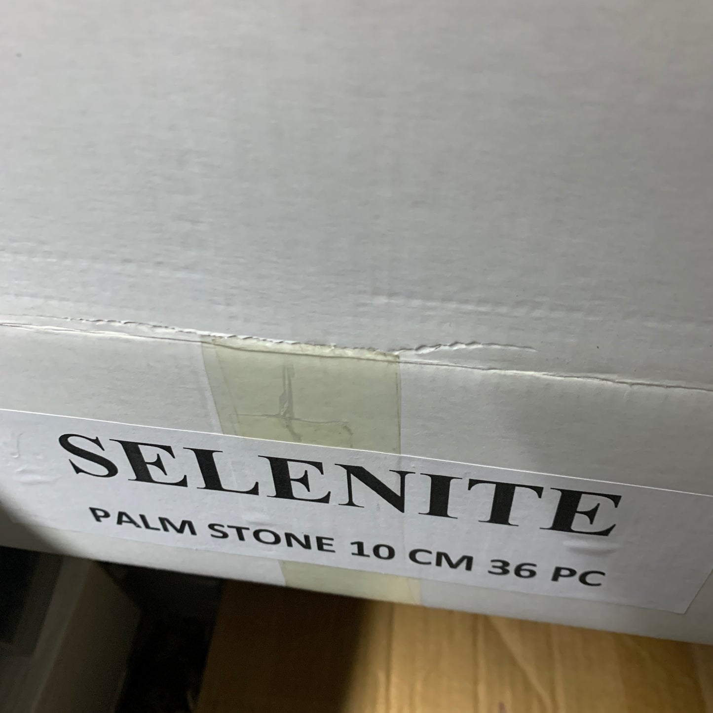 0.5- 0.65 lbs, 4"x3.2"x1.1", 36 pcs Lot, White Selenite Palmstone Wholesale,