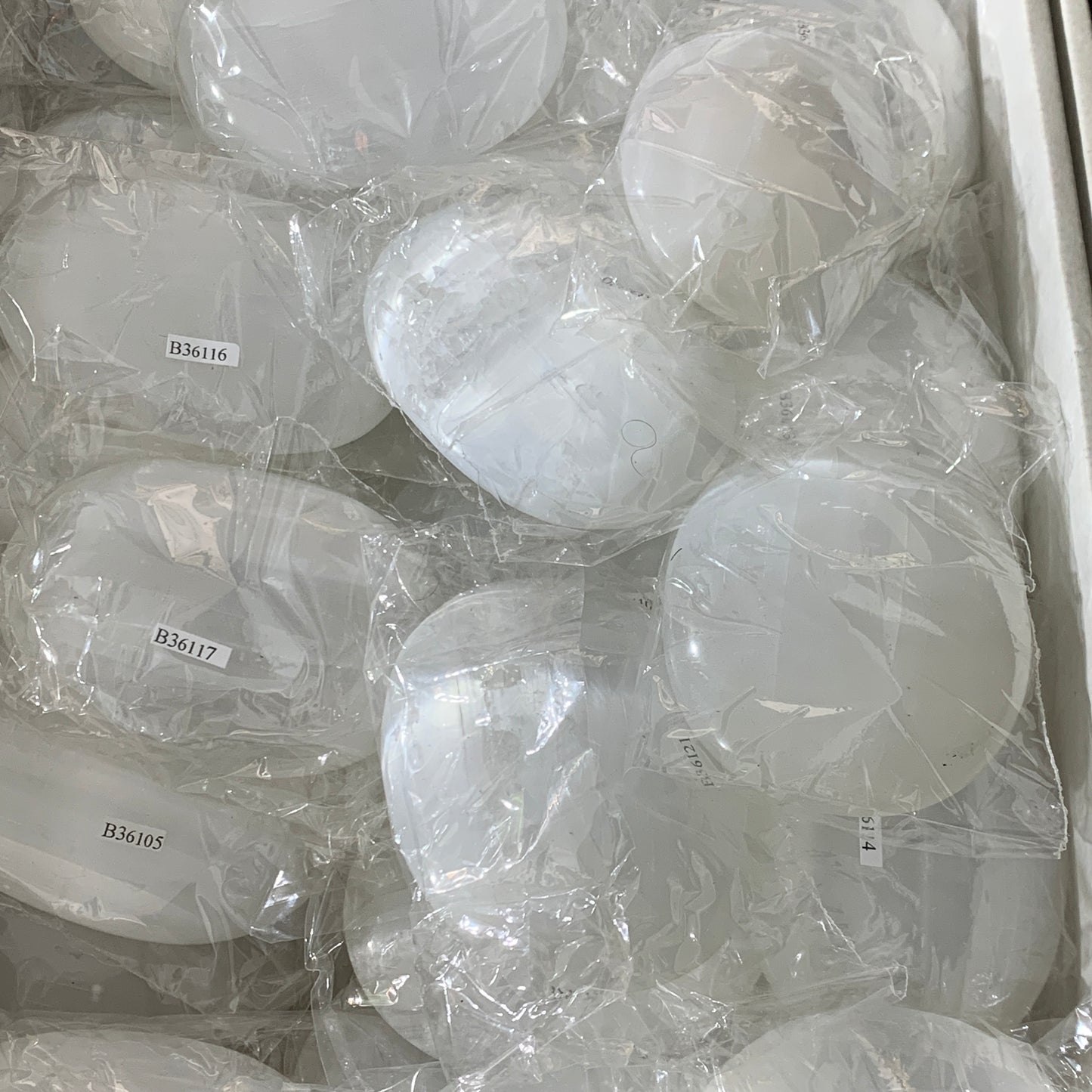 0.5- 0.65 lbs, 4"x3.2"x1.1", 36 pcs Lot, White Selenite Palmstone Wholesale,