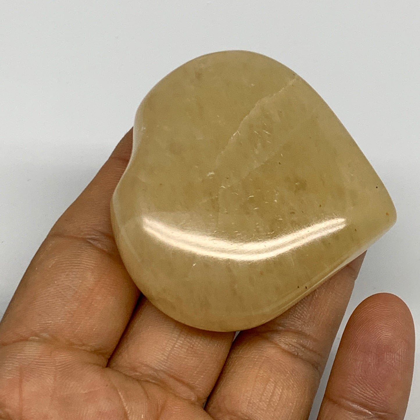 83.5g,2"x2.1"x0.8" Natural Yellow Aventurine Heart Crystal Stone @India, B28356