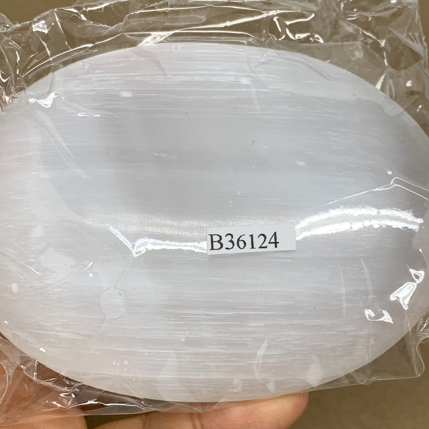 0.59 lbs, 3.9"x2.9"x1.2", White Selenite Palmstone Crystal Pillow Reiki, B36124