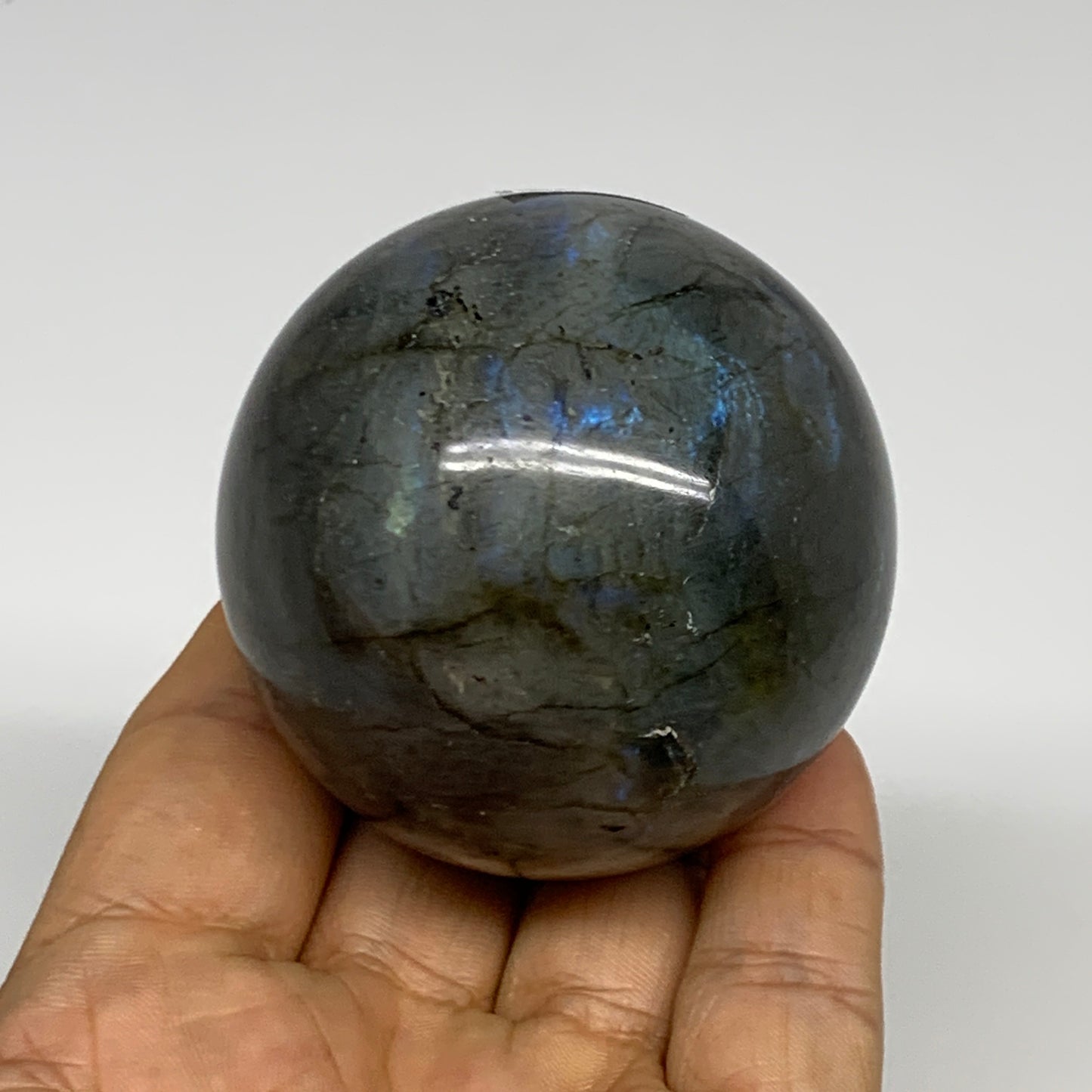 253g, 2.2"(57mm), Labradorite Sphere Gemstone,Crystal @Madagascar, B29887