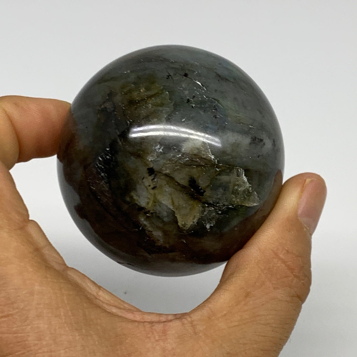 253g, 2.2"(57mm), Labradorite Sphere Gemstone,Crystal @Madagascar, B29887