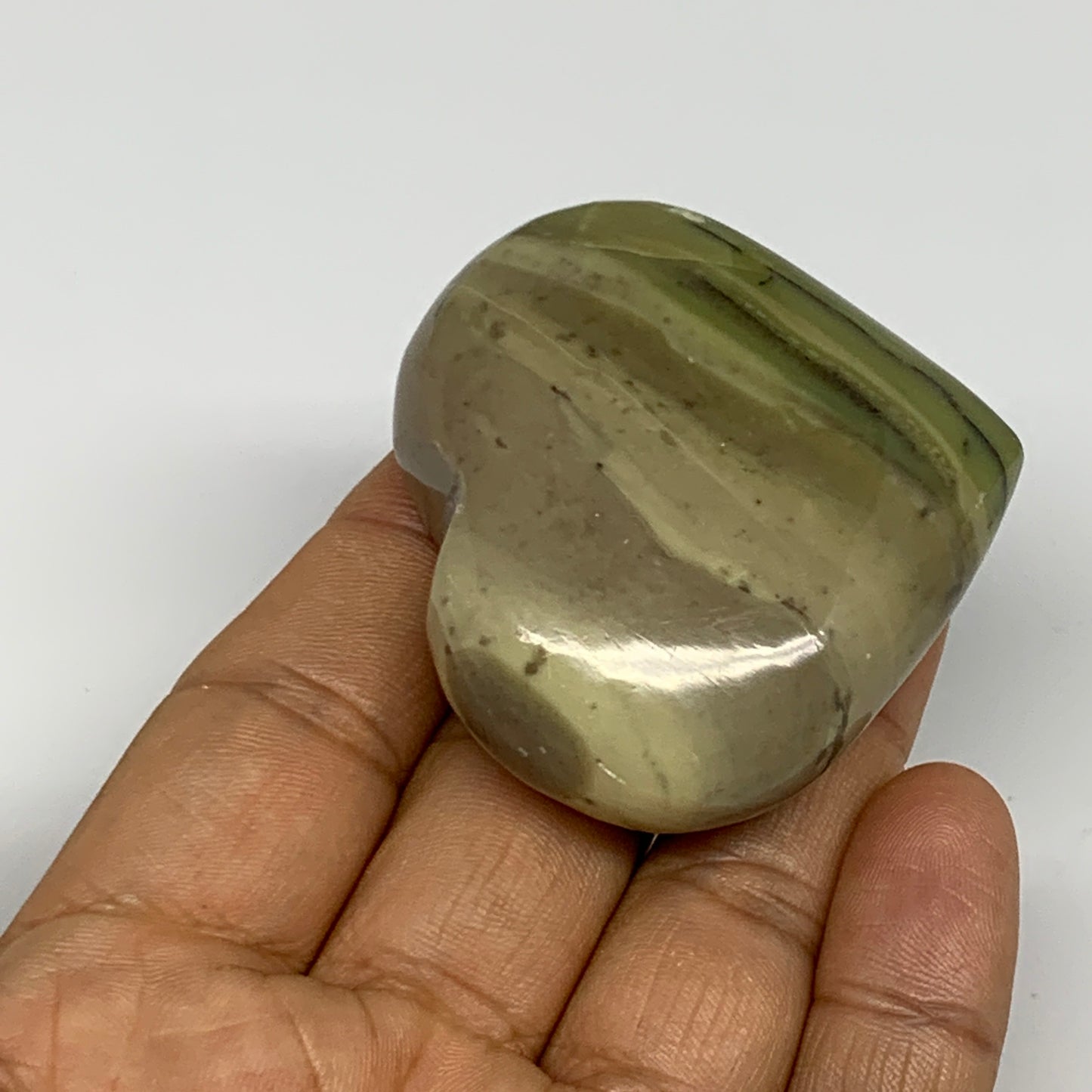 68.7g, 1.9"x2.1"x0.8" Green Serpentine Heart Gemstones @India, B28361