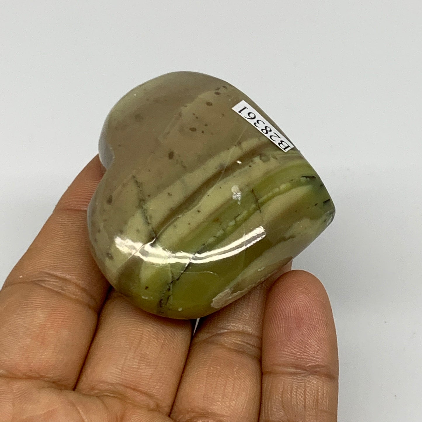68.7g, 1.9"x2.1"x0.8" Green Serpentine Heart Gemstones @India, B28361