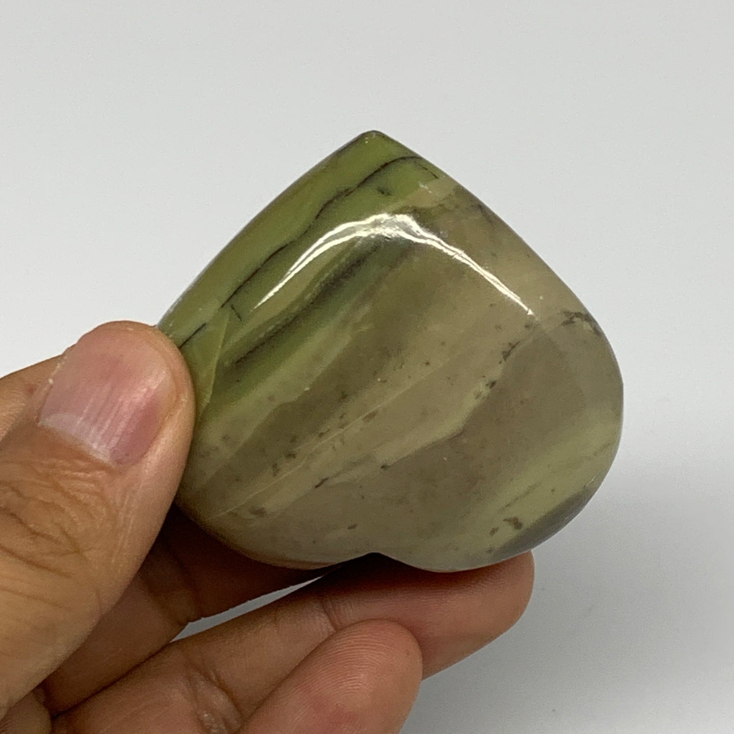 68.7g, 1.9"x2.1"x0.8" Green Serpentine Heart Gemstones @India, B28361