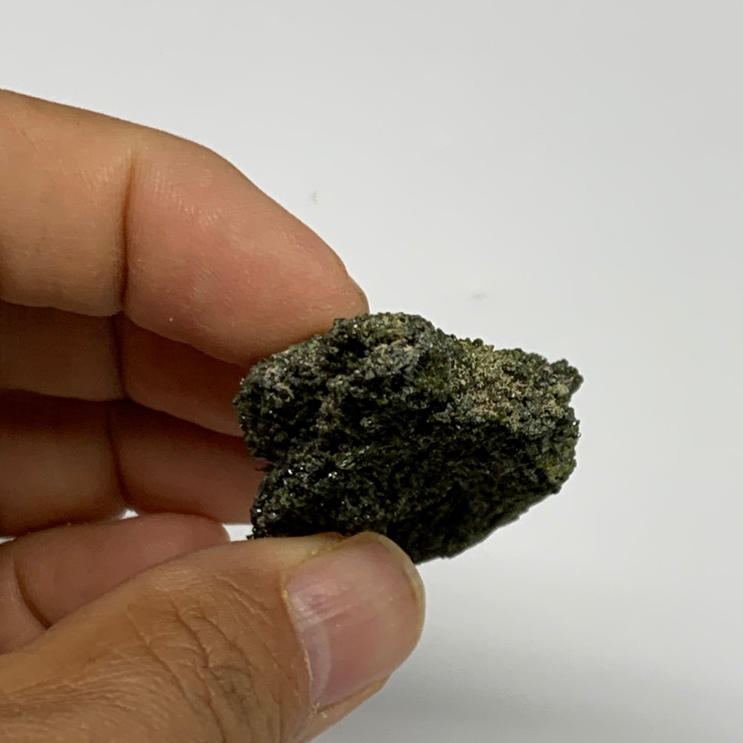 36.6g, 2.2"x1.2"x0.6",Green Epidote Custer/Leaf Mineral Specimen @Pakistan,B2755