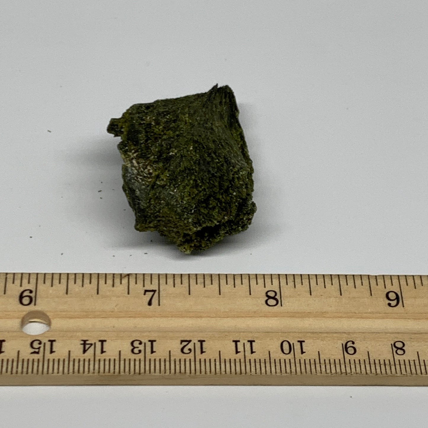 36.4g, 2"x1.4"x0.7",Green Epidote Custer/Leaf Mineral Specimen @Pakistan,B27560