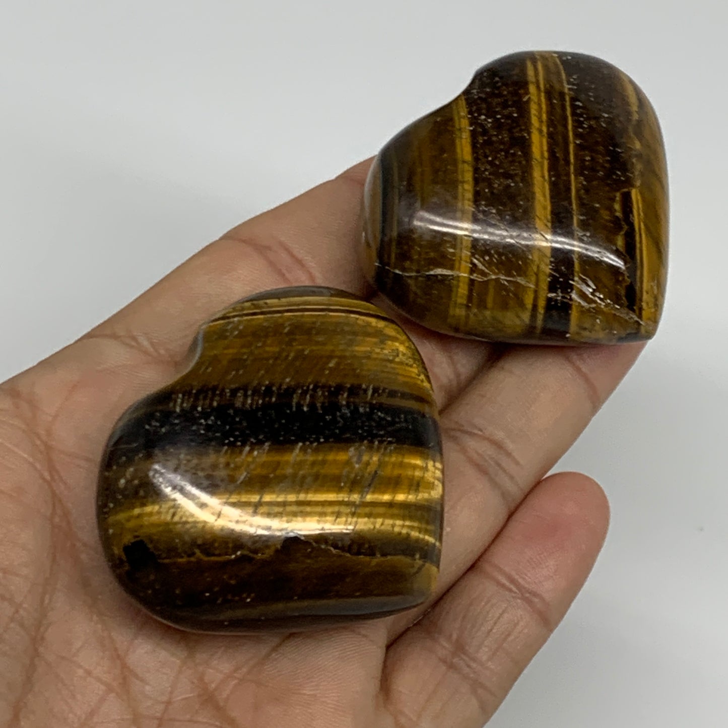 133.4g, 1.7"-1.7", 2pcs, Tiger's Eye Heart Polished Healing Crystal, B34830
