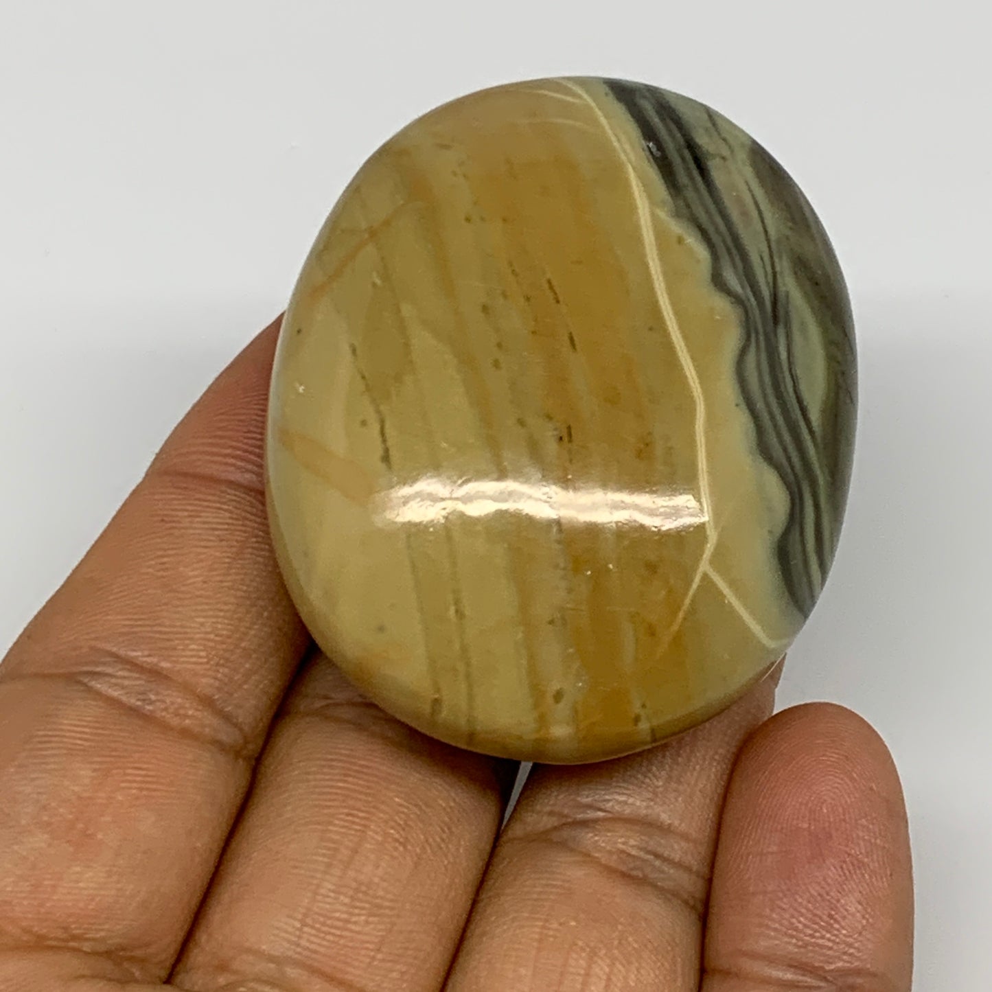 71.5g, 2.1"x1.7"x0.9", Natural Serpentine Palm-Stone Reiki @India, B28368