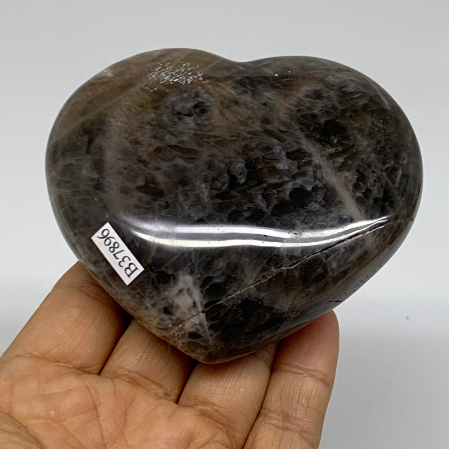 0.65 lbs, 3.1"x3.5"x1.2", Black Moonstone Heart Polished Crystal Decor, B37896