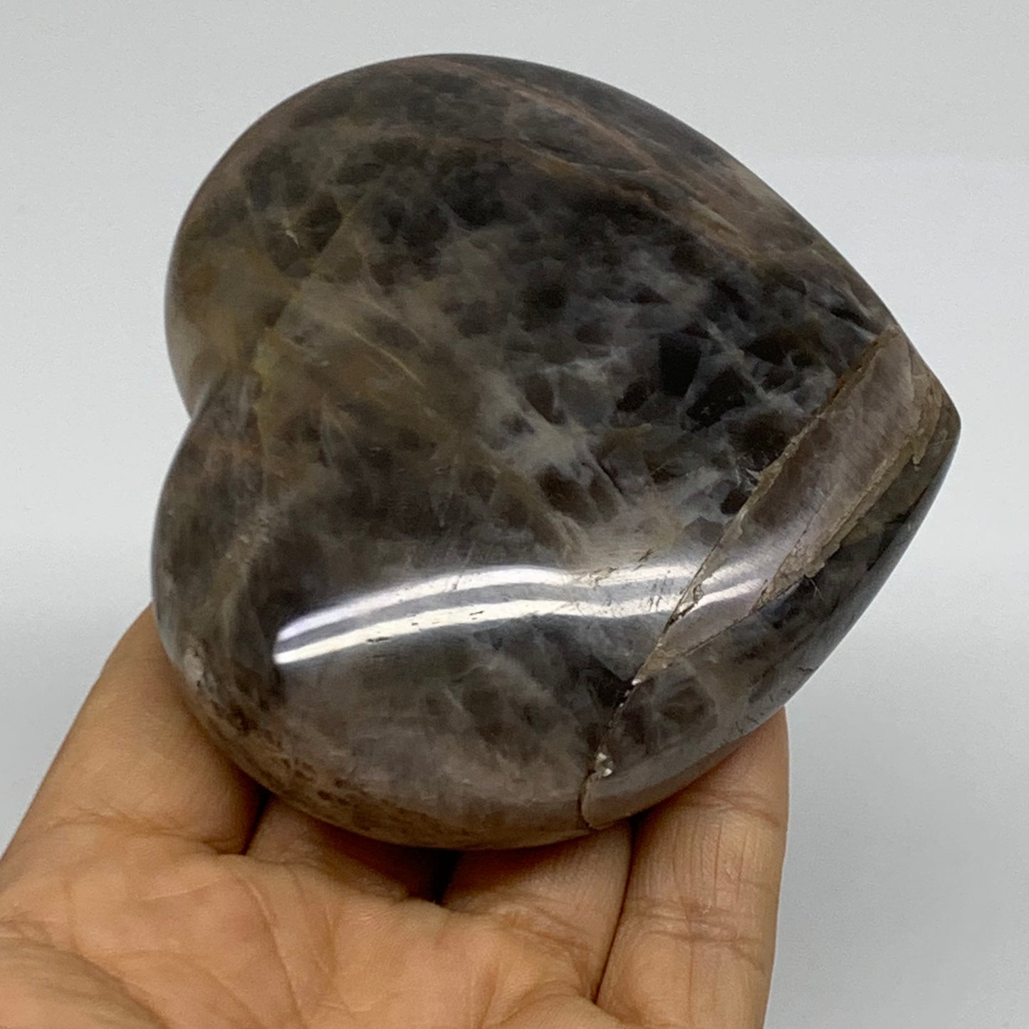0.65 lbs, 3.1"x3.5"x1.2", Black Moonstone Heart Polished Crystal Decor, B37896